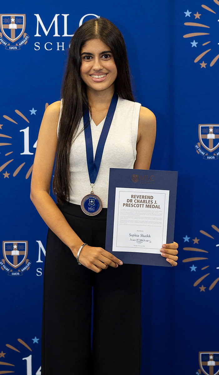 prescott-medal-winner-2025-700x1200