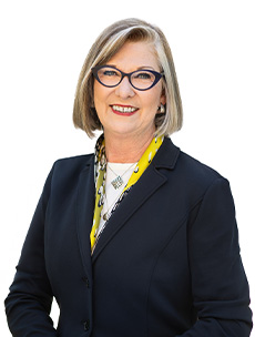 Pamela Hatfield 230x346 Exec