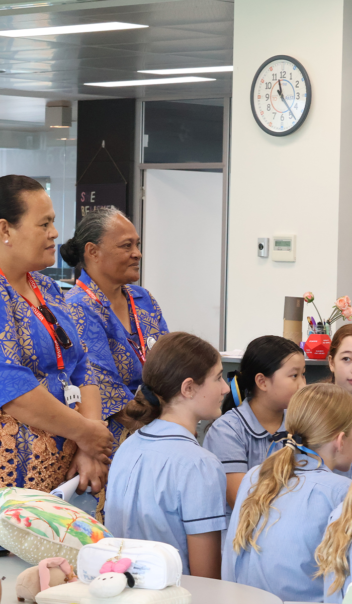 Side_Tongan_Teachers2_900x1200.jpg